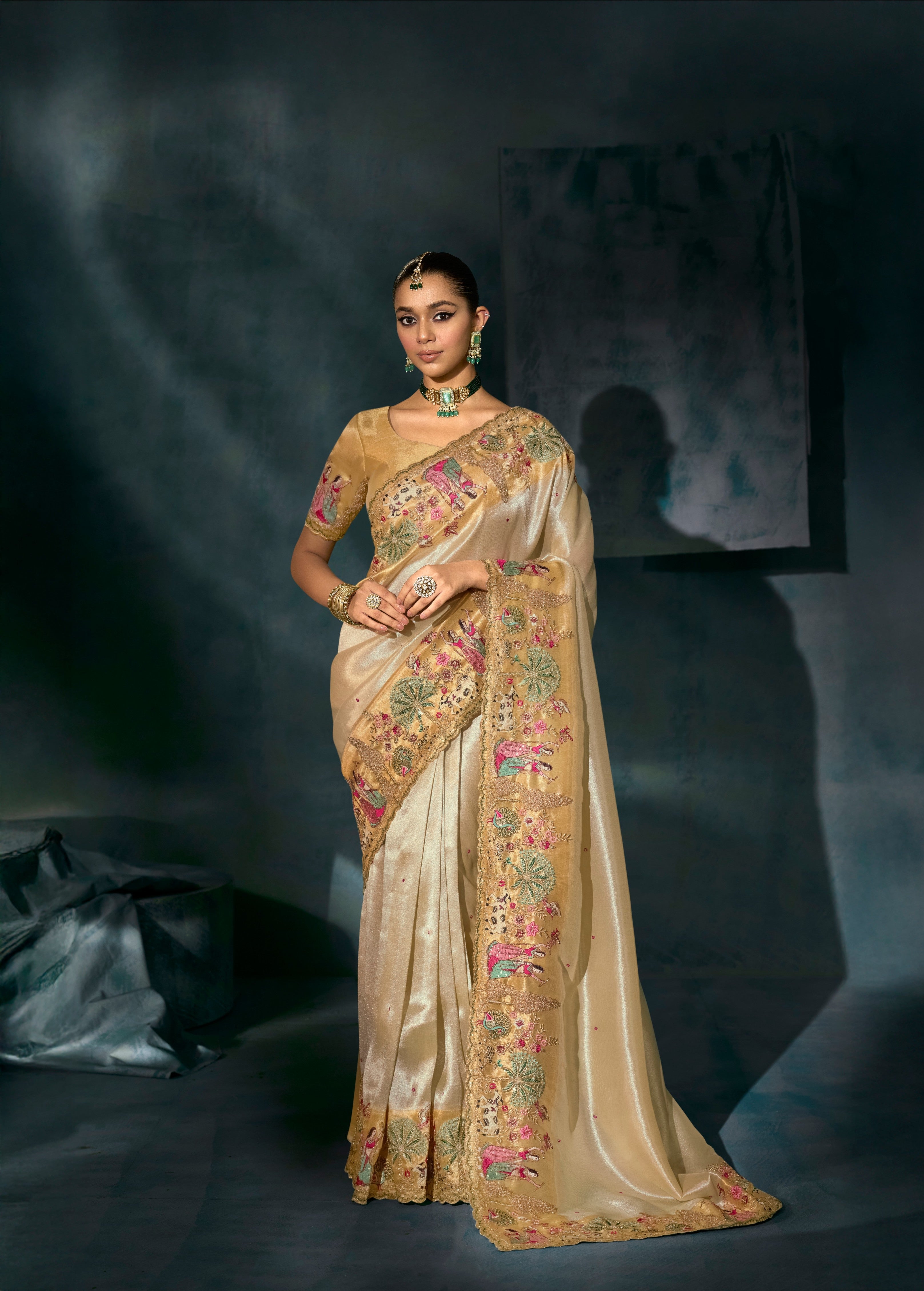 Cream Pure Giraffe Silk Zari Thread Work Saree