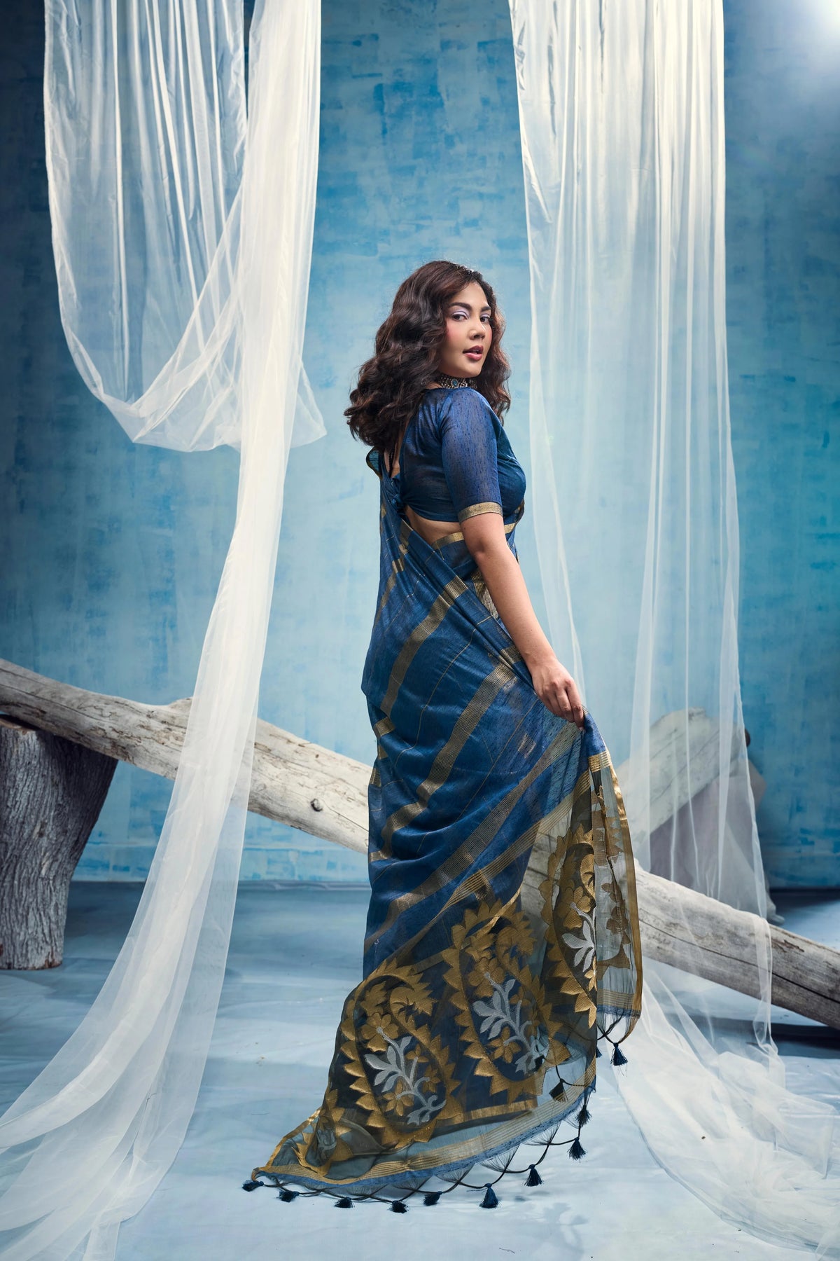 Munga Cotton Blue Casual Wear Handloom Weaving Sarees