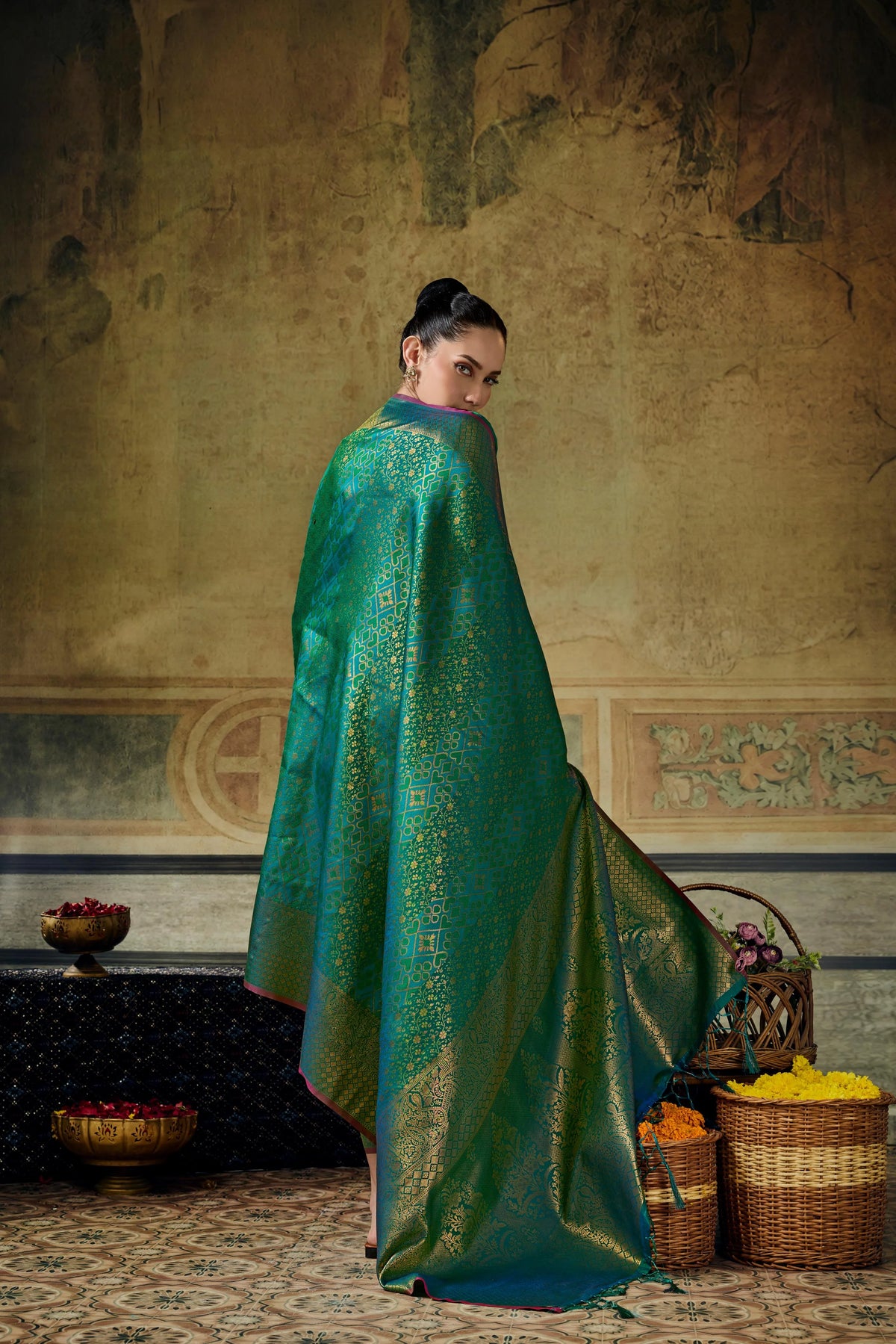 Silk Festival Wear Teal Handloom Weaving Saree