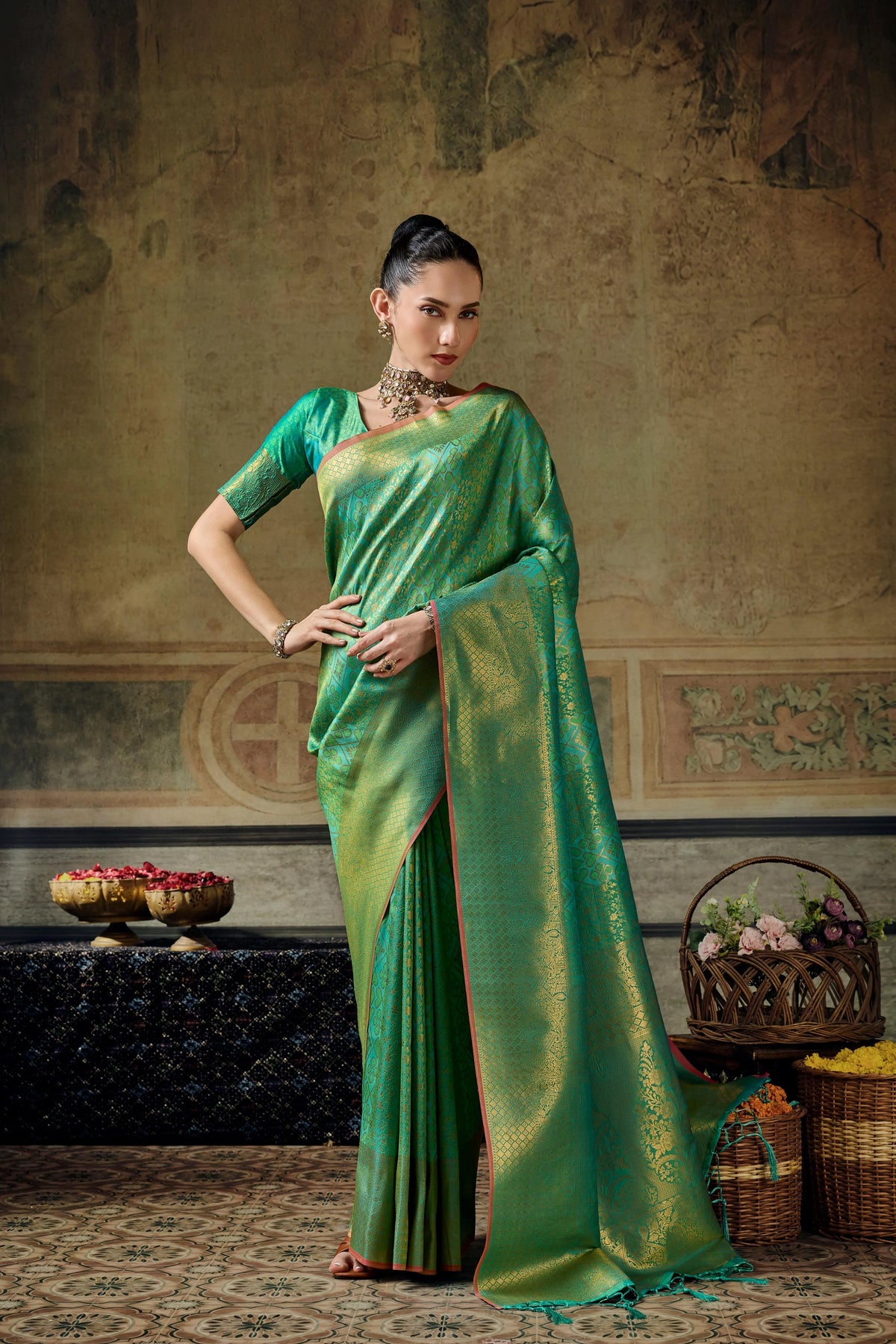 Silk Festival Wear Green Handloom Weaving Saree
