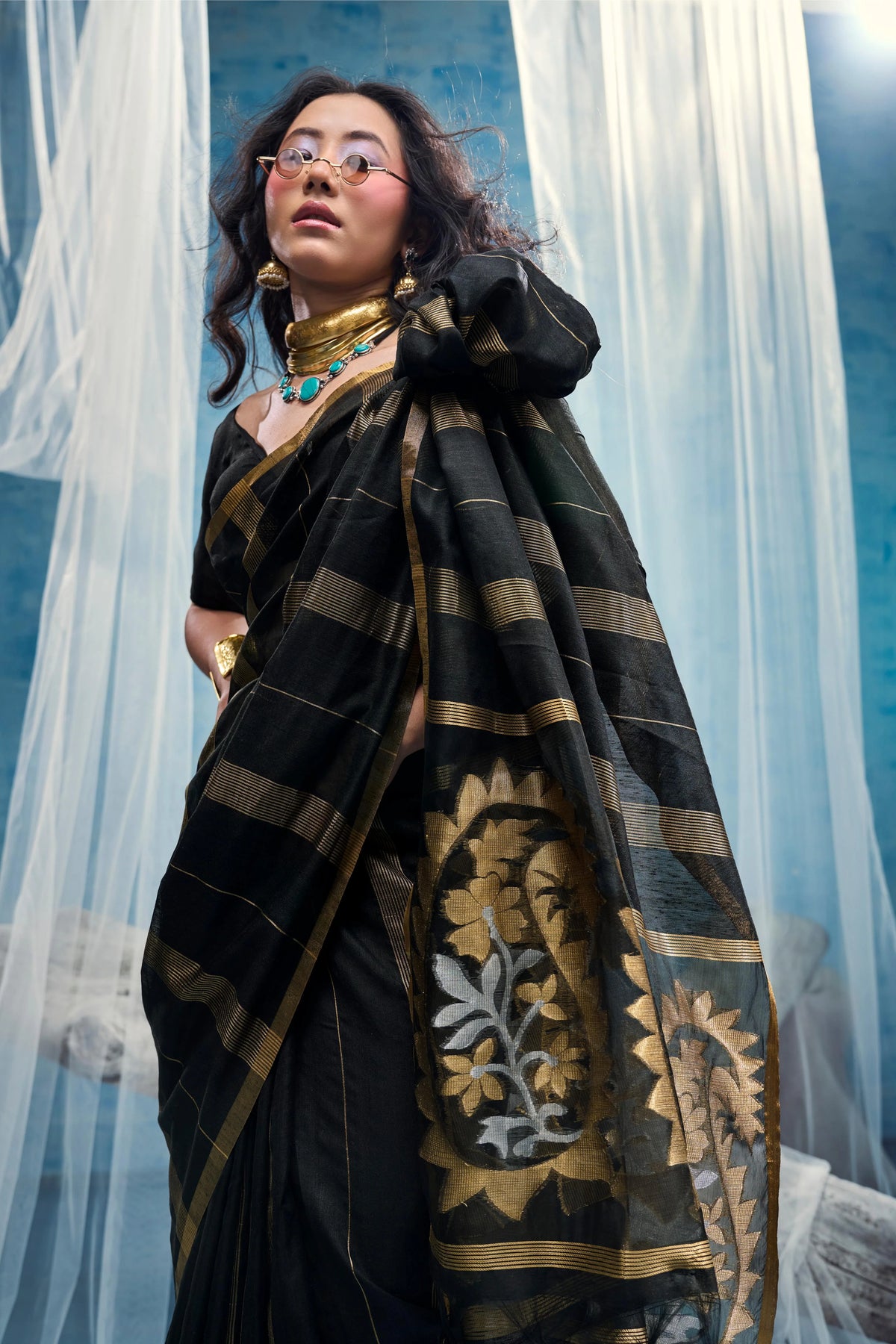 Munga Cotton Black Casual Wear Handloom Weaving Sarees
