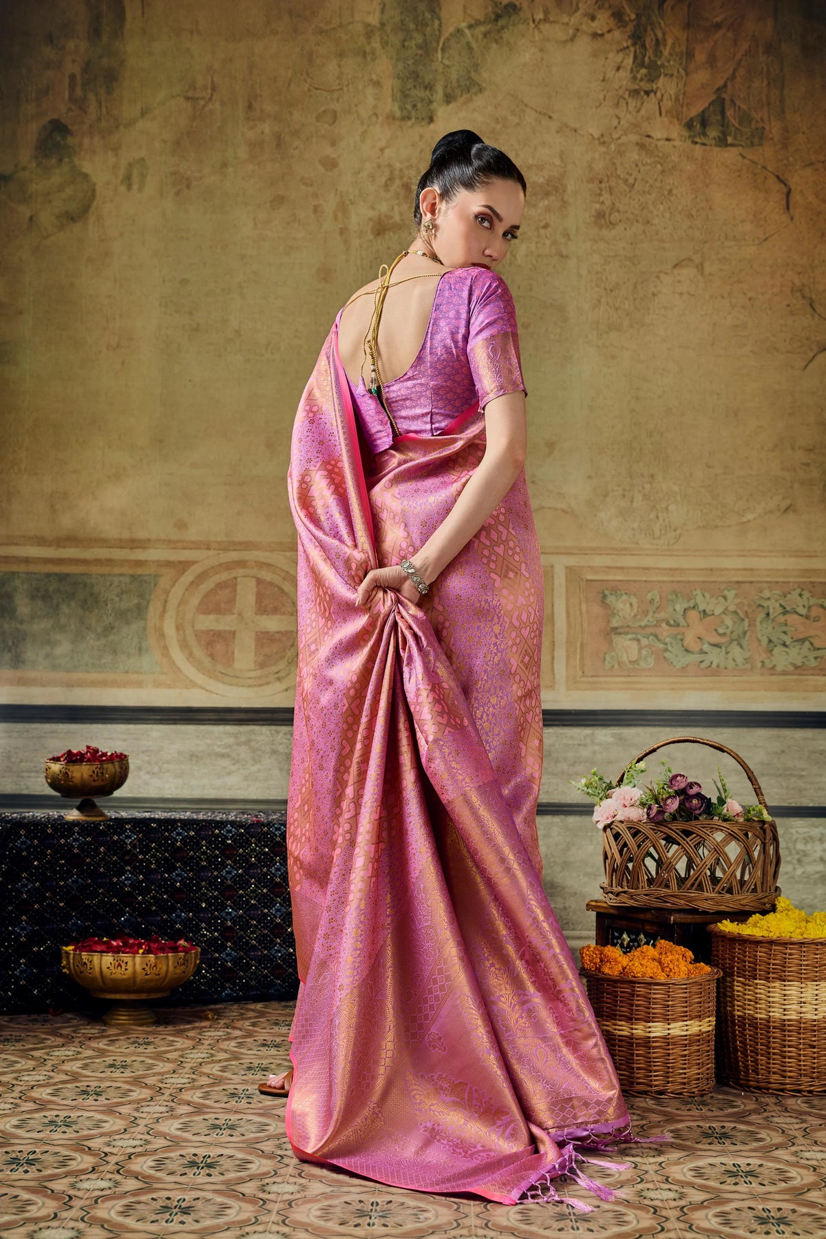 Silk Festival Wear Pink Handloom Weaving Saree