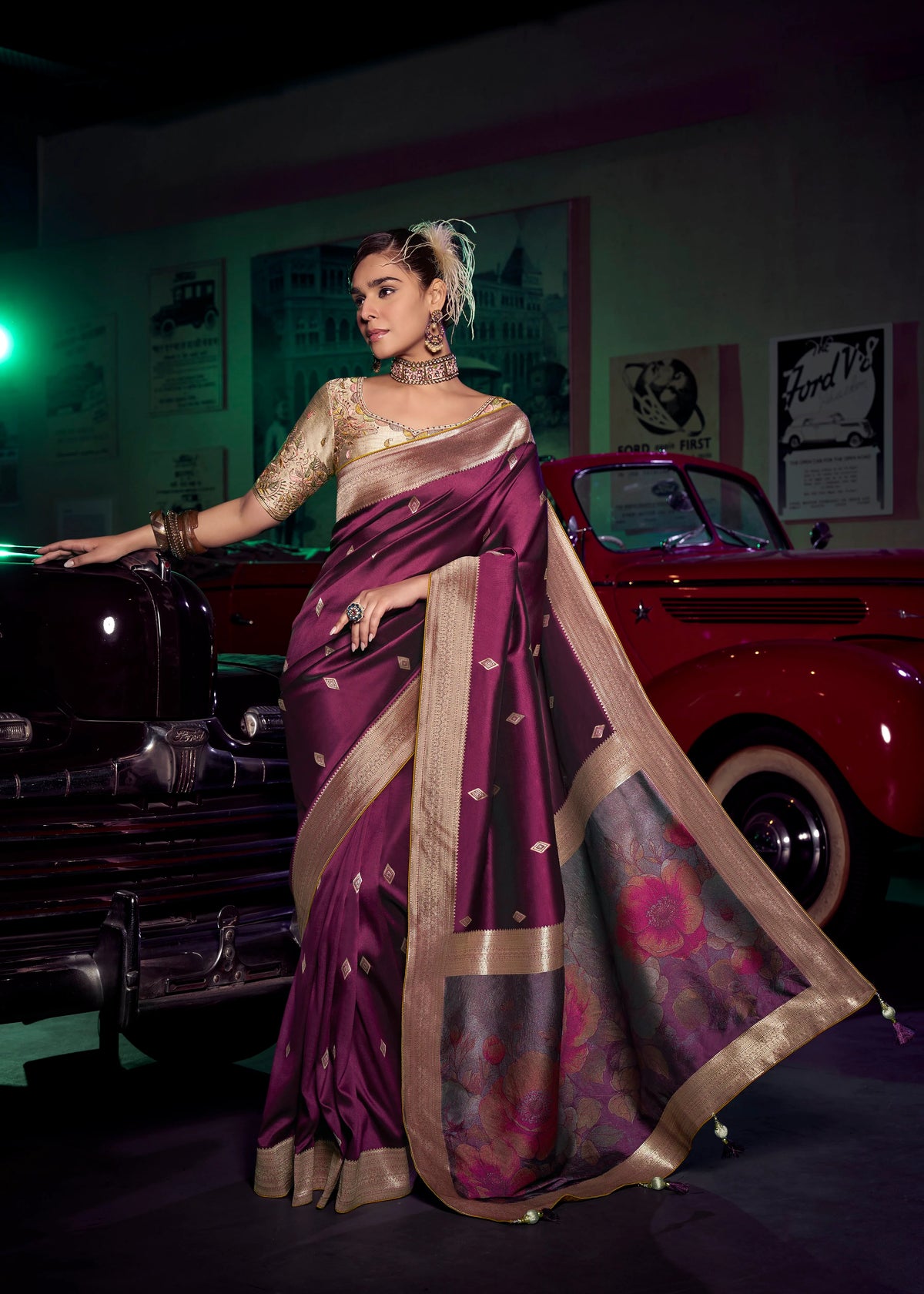 Viscose Silk Wine Festival Wear 3D Weaved Pallu Sarees