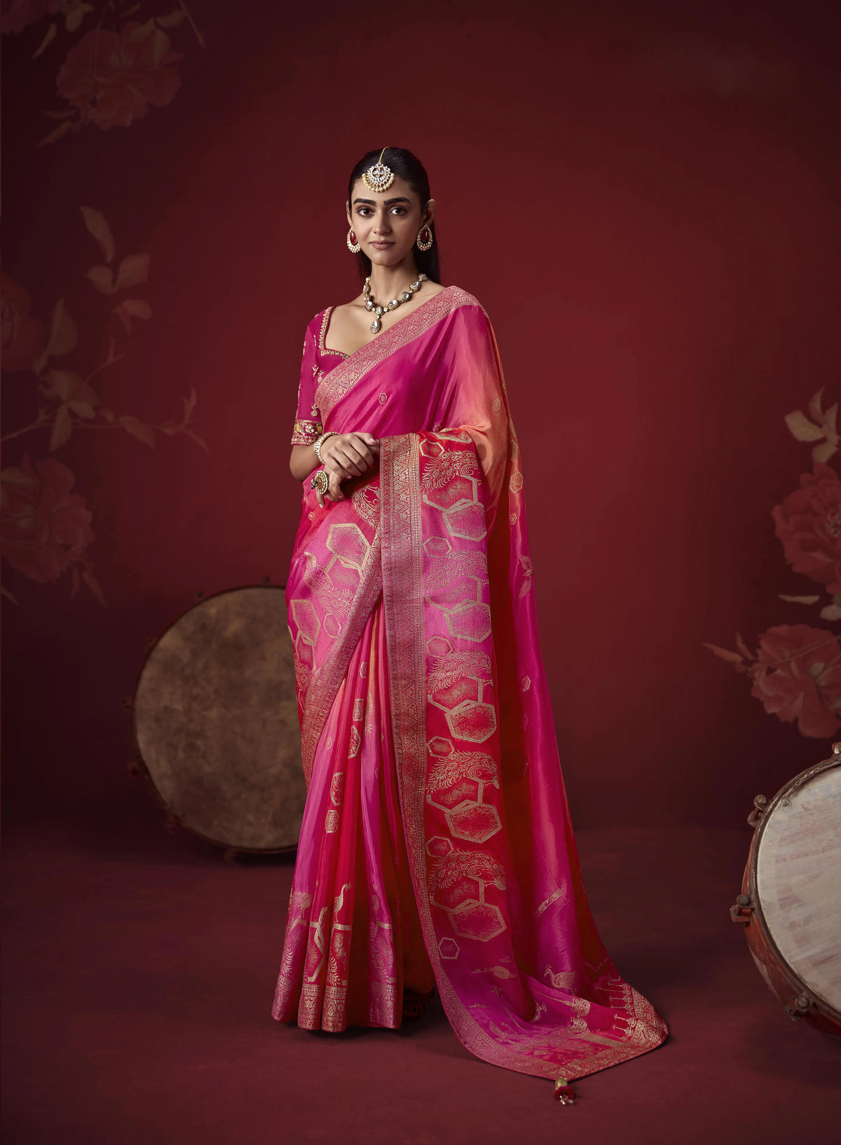 Dola Crape Soft Silk Pink Party Wear Zari Weaving Sarees