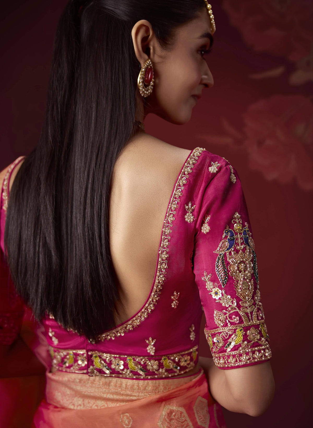 Dola Crape Soft Silk Pink Party Wear Zari Weaving Sarees