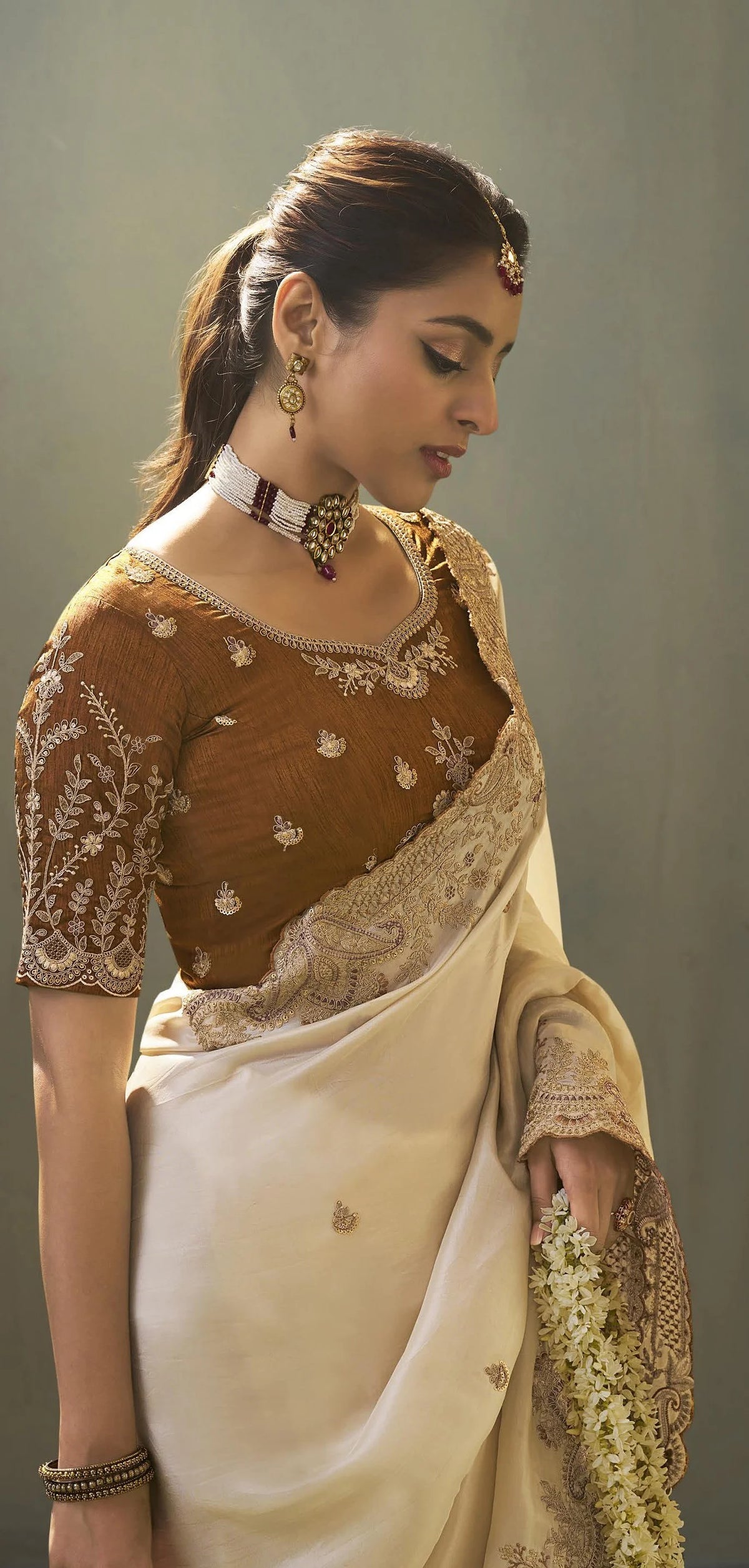 Upada Silk Weaving Off White Party Wear Sarees