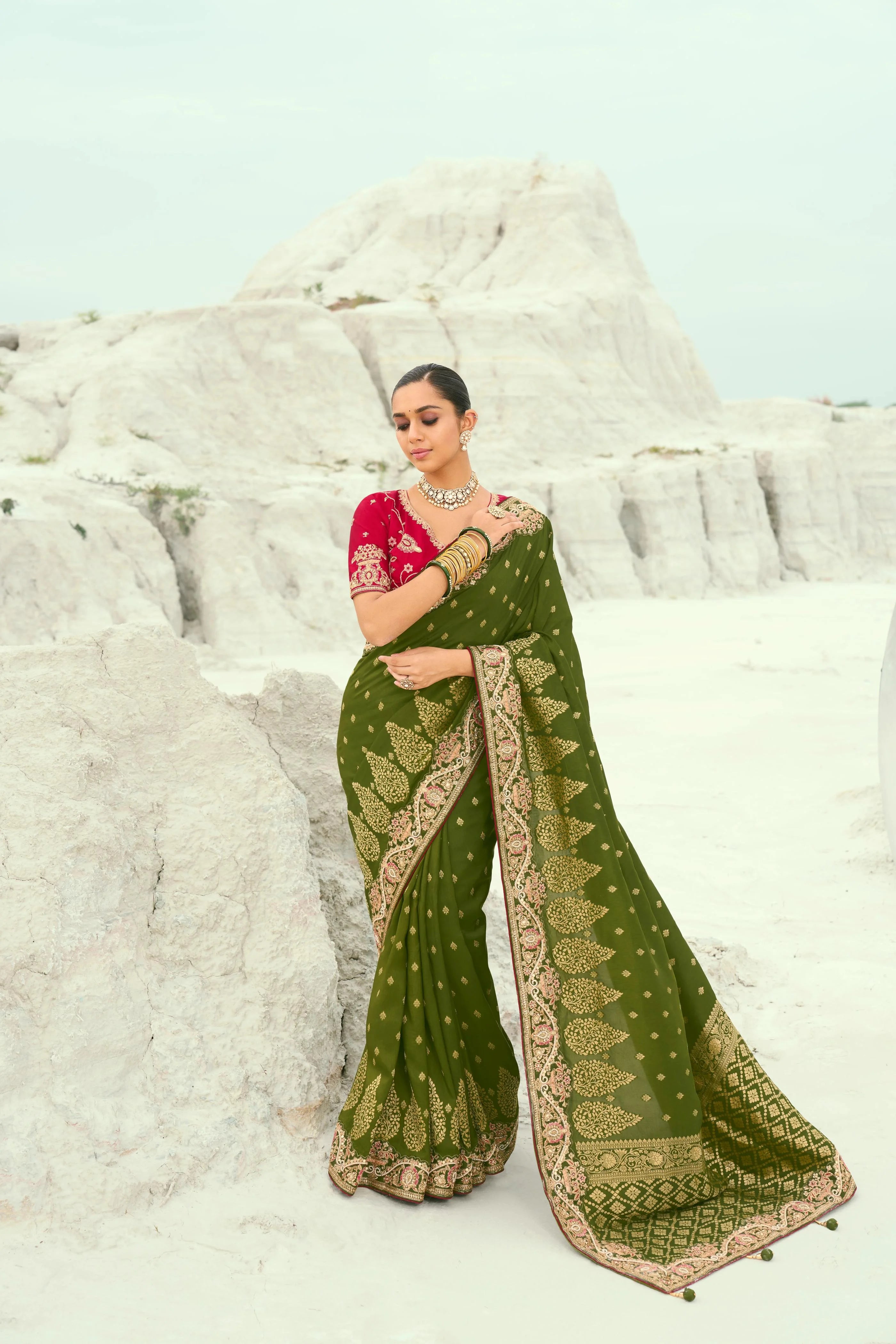 Pure Dola Viscose Mehendi Reception Wear With Thread Work