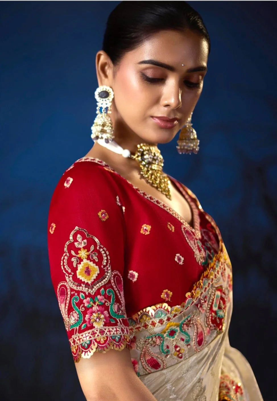 Pure Smooth Zari Off White With Thread Work