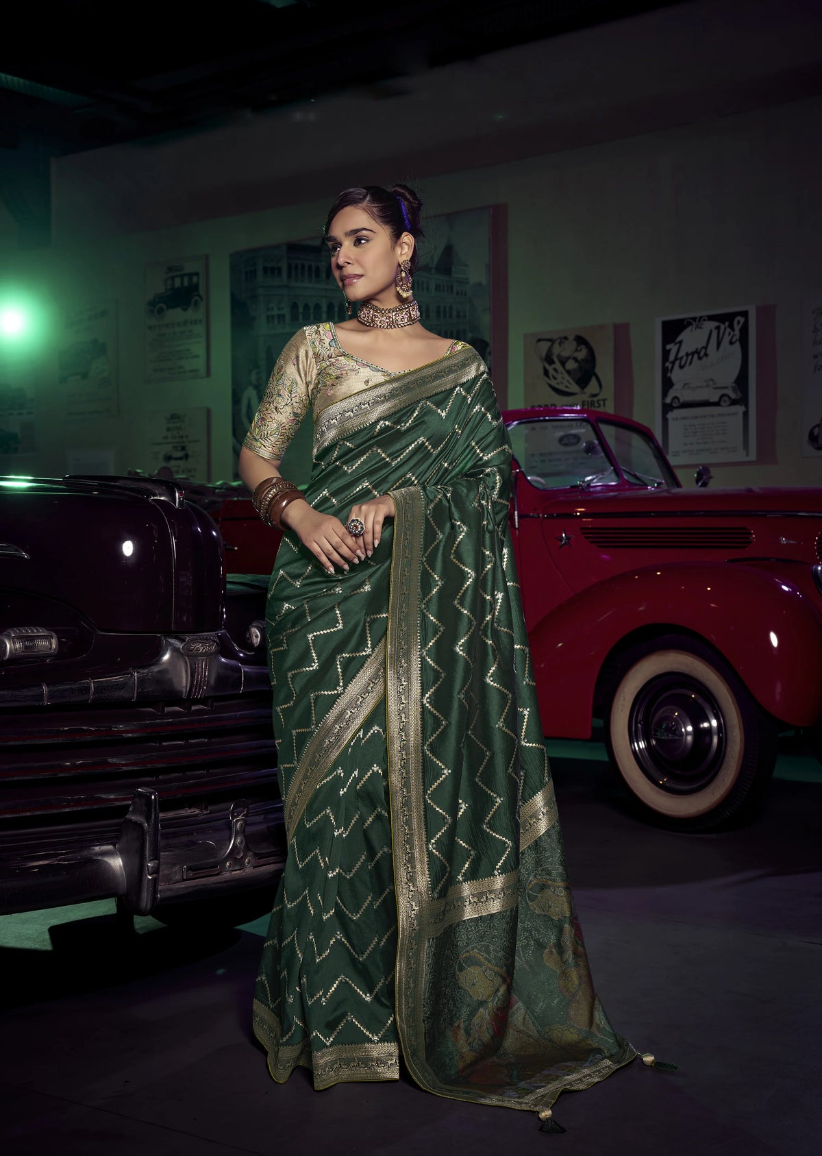Viscose Silk Green Festival Wear 3D Weaved Pallu Sarees