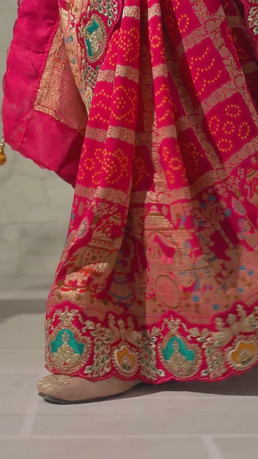 Pure Georgette Bandhej Rani Bridal Handwork Border Sarees